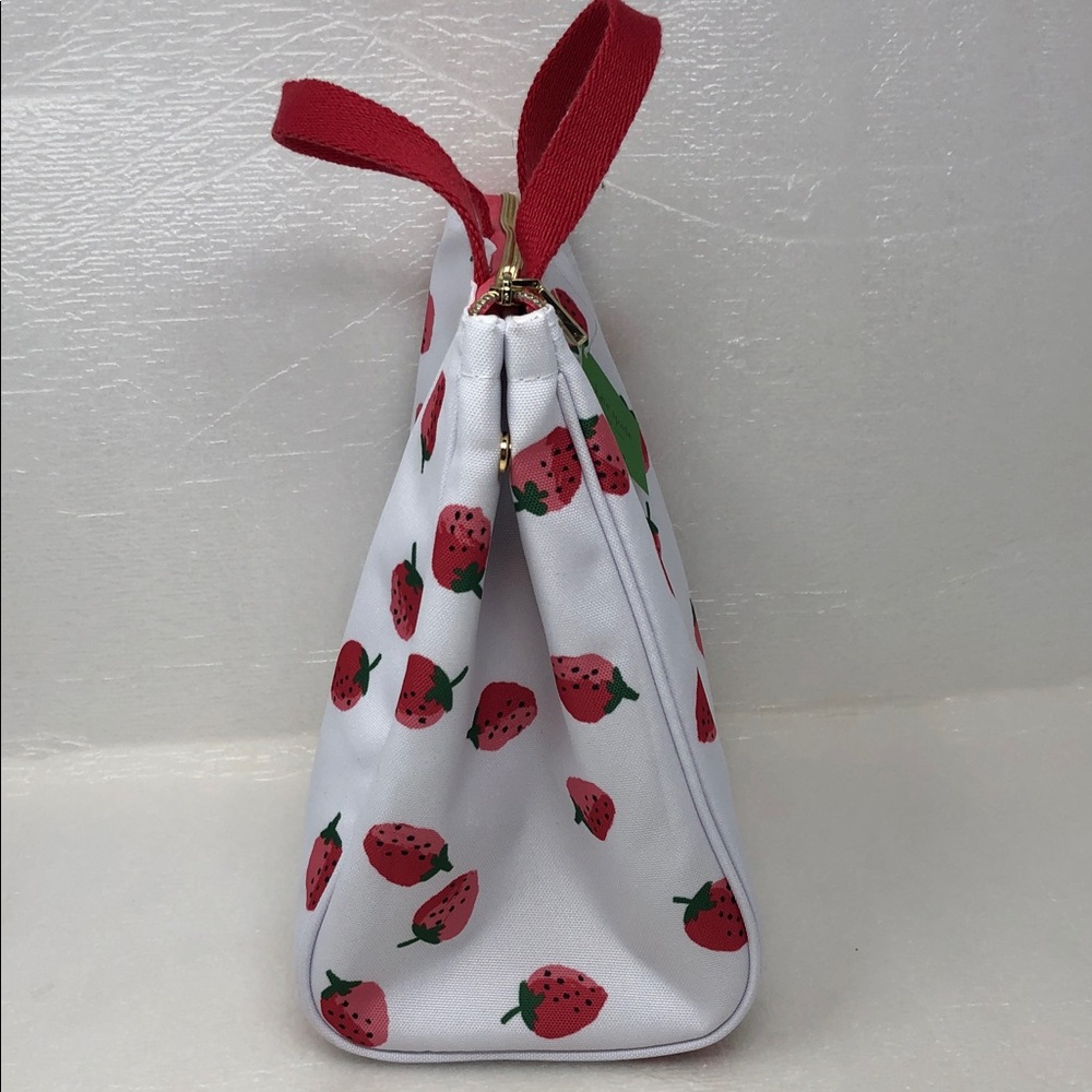 Kate Spade Strawberry Lunch Bag Insulated Zip Top - Picture 4 of 14